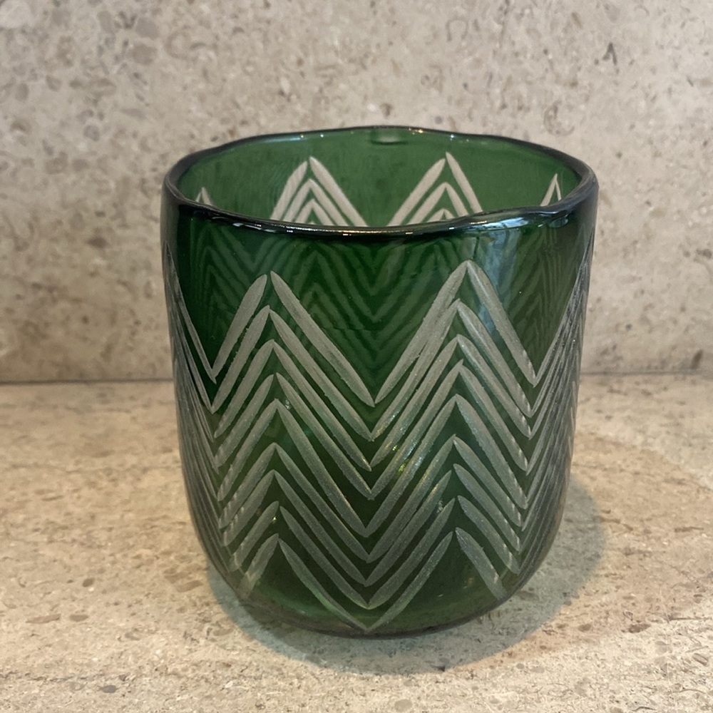 (2) Crate&Barrel Etched Glass Candle Holders. Set of 2. - Picture 6 of 8